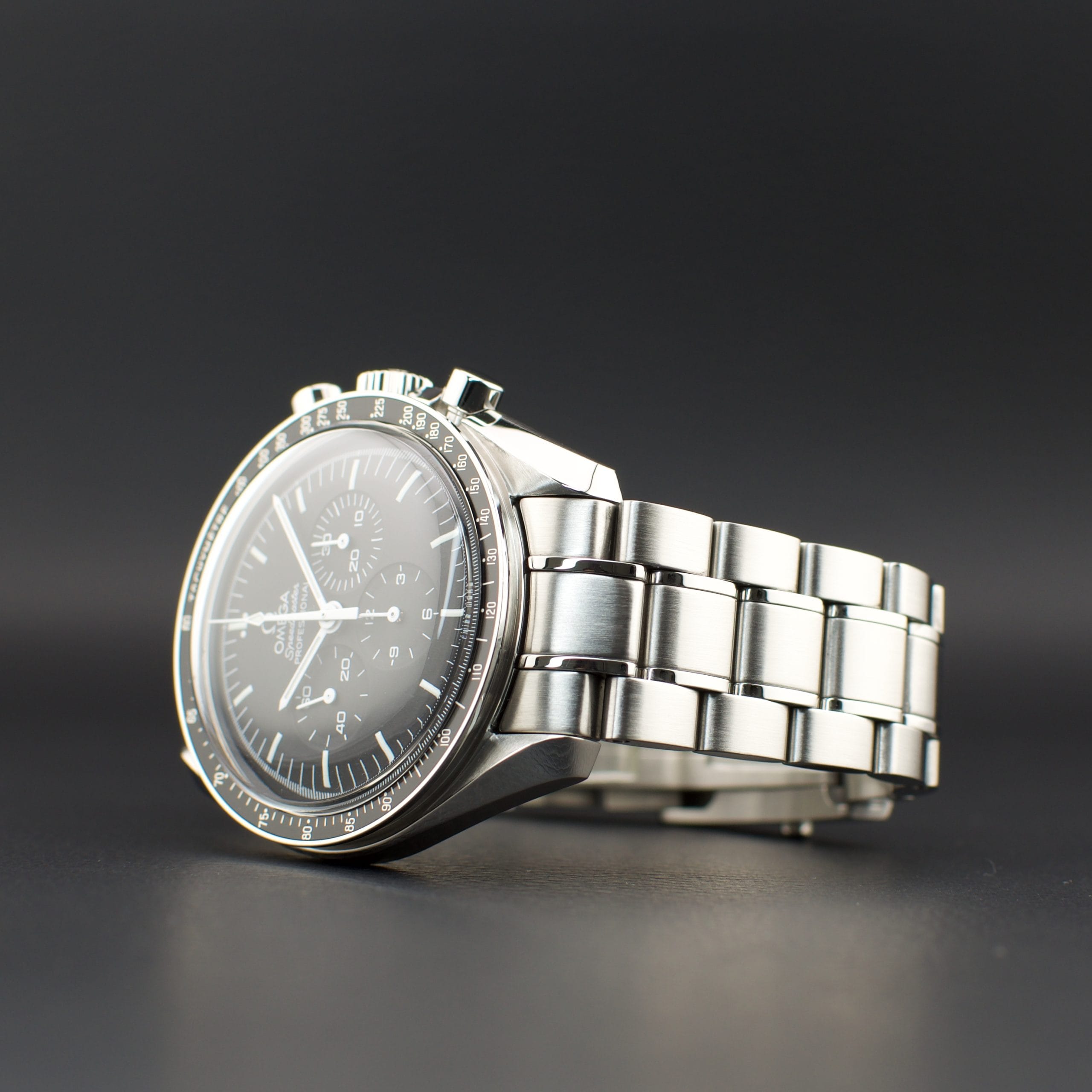 OMEGA Speedmaster Professional Moonwatch - (Vendue) – Image 4